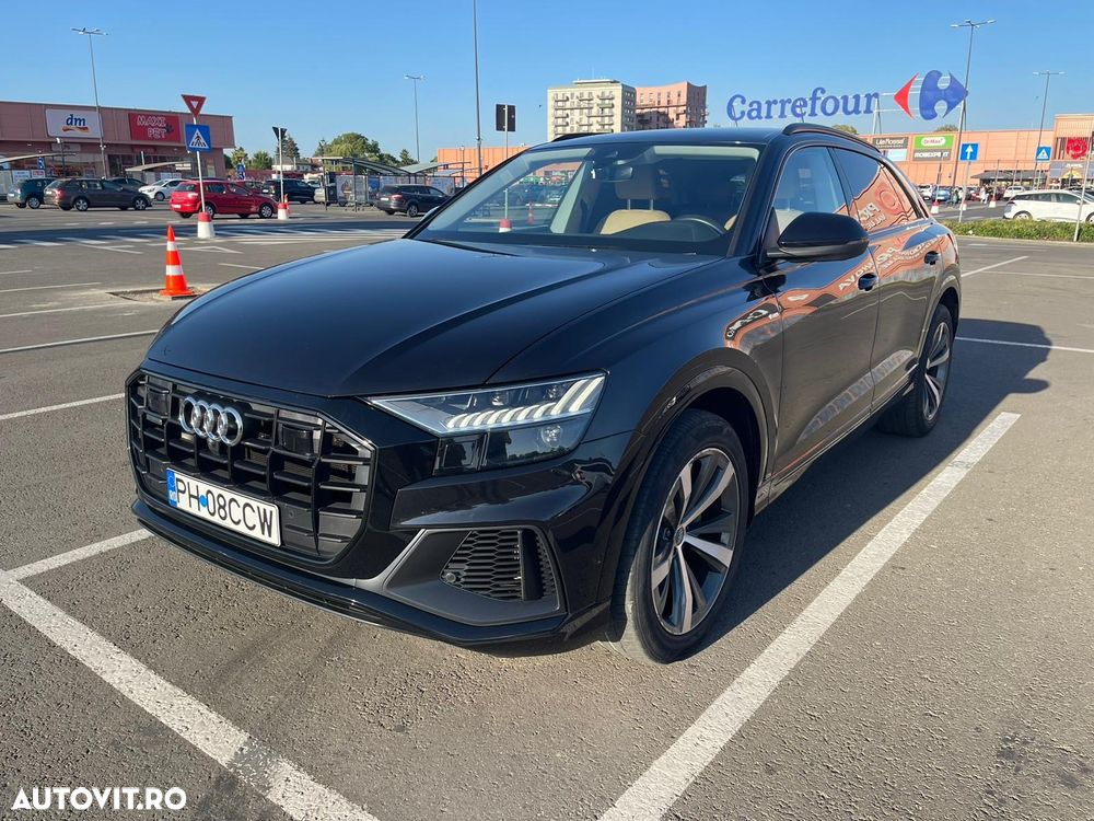 Audi Q8 - 1