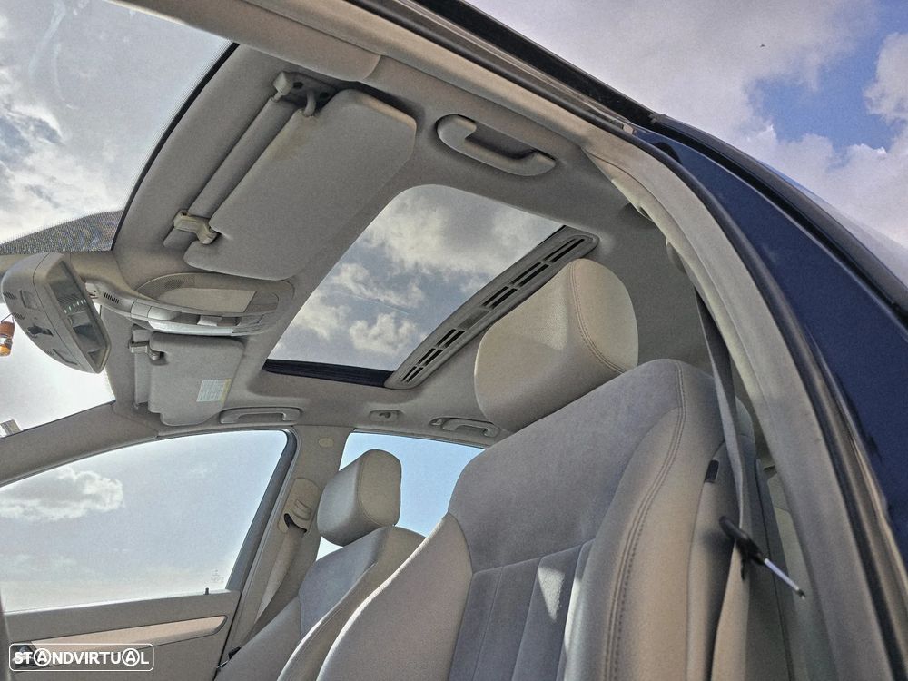 Mercedes-Benz R 320 CDi 4-Matic - 23