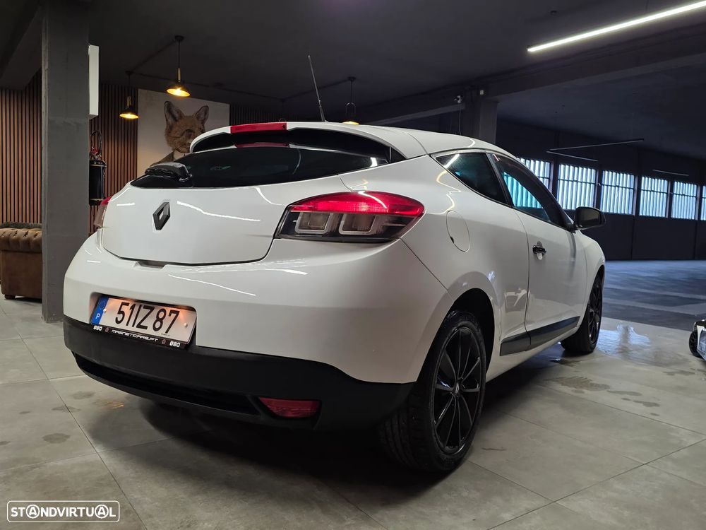 Renault Mégane Coupe 1.5 dCi Dynamique S - 25