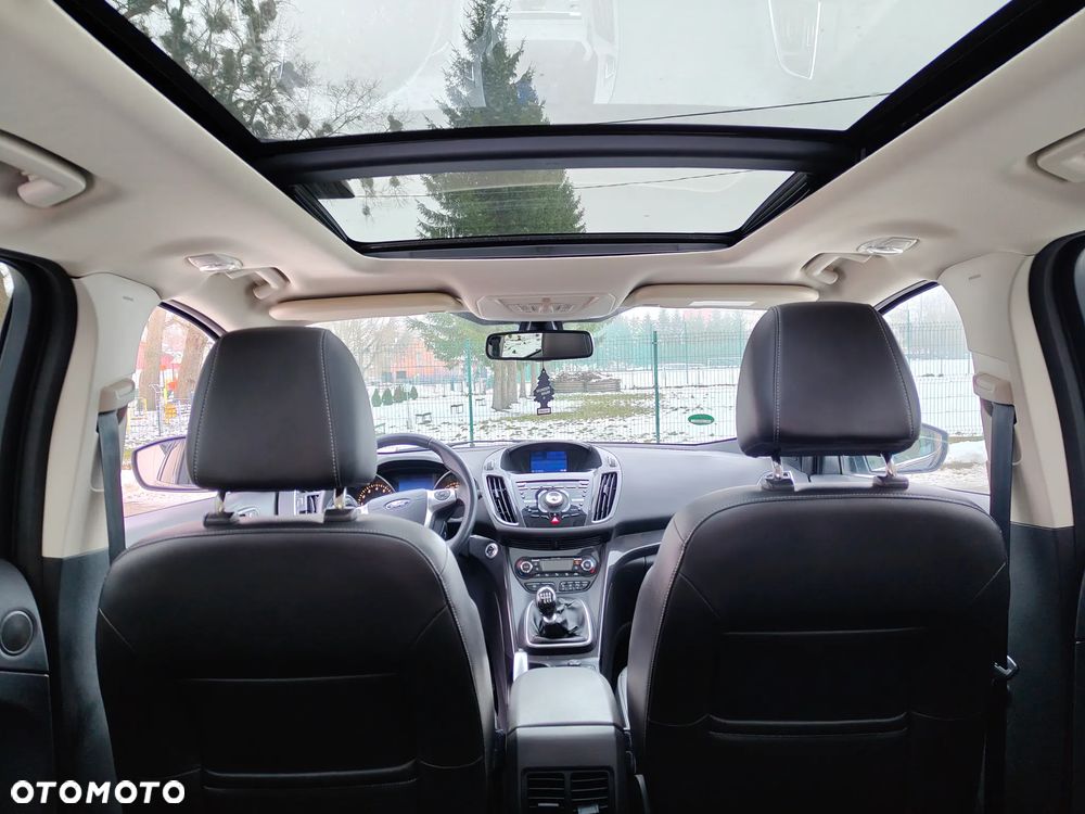 Ford Kuga 1.5 EcoBoost 2x4 Individual - 16