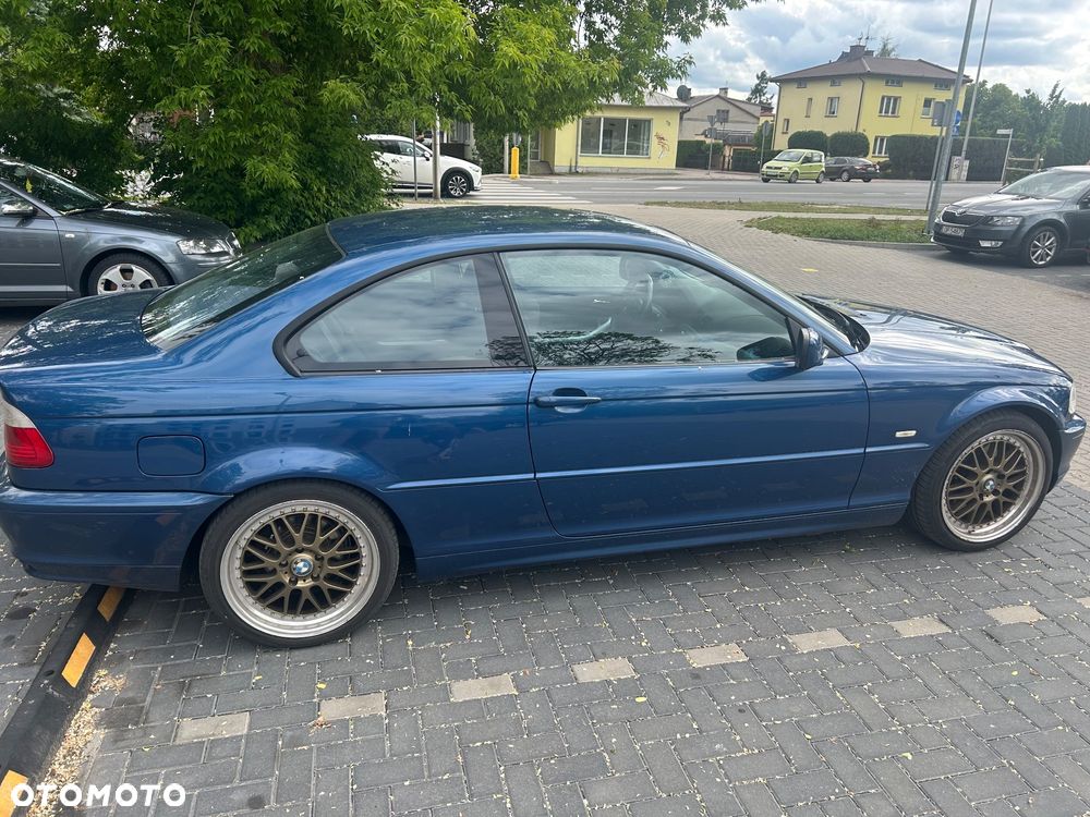 BMW Seria 3 328Ci - 5