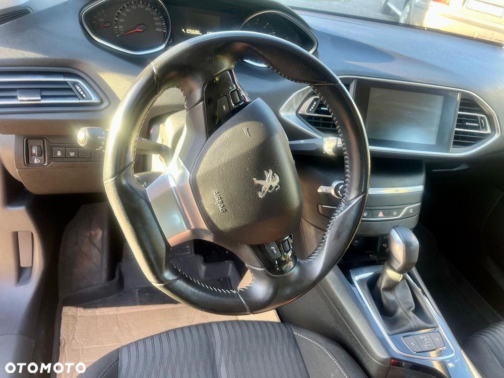 Peugeot 308 - 10