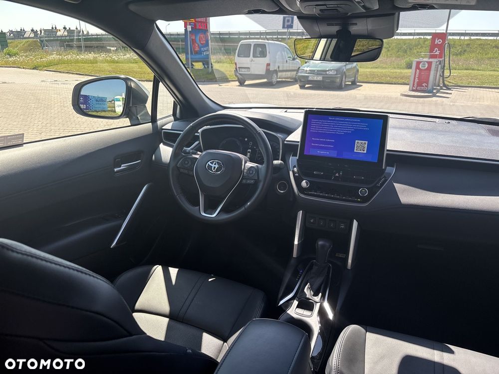 Toyota Corolla Cross 2.0 Hybrid Executive - 14