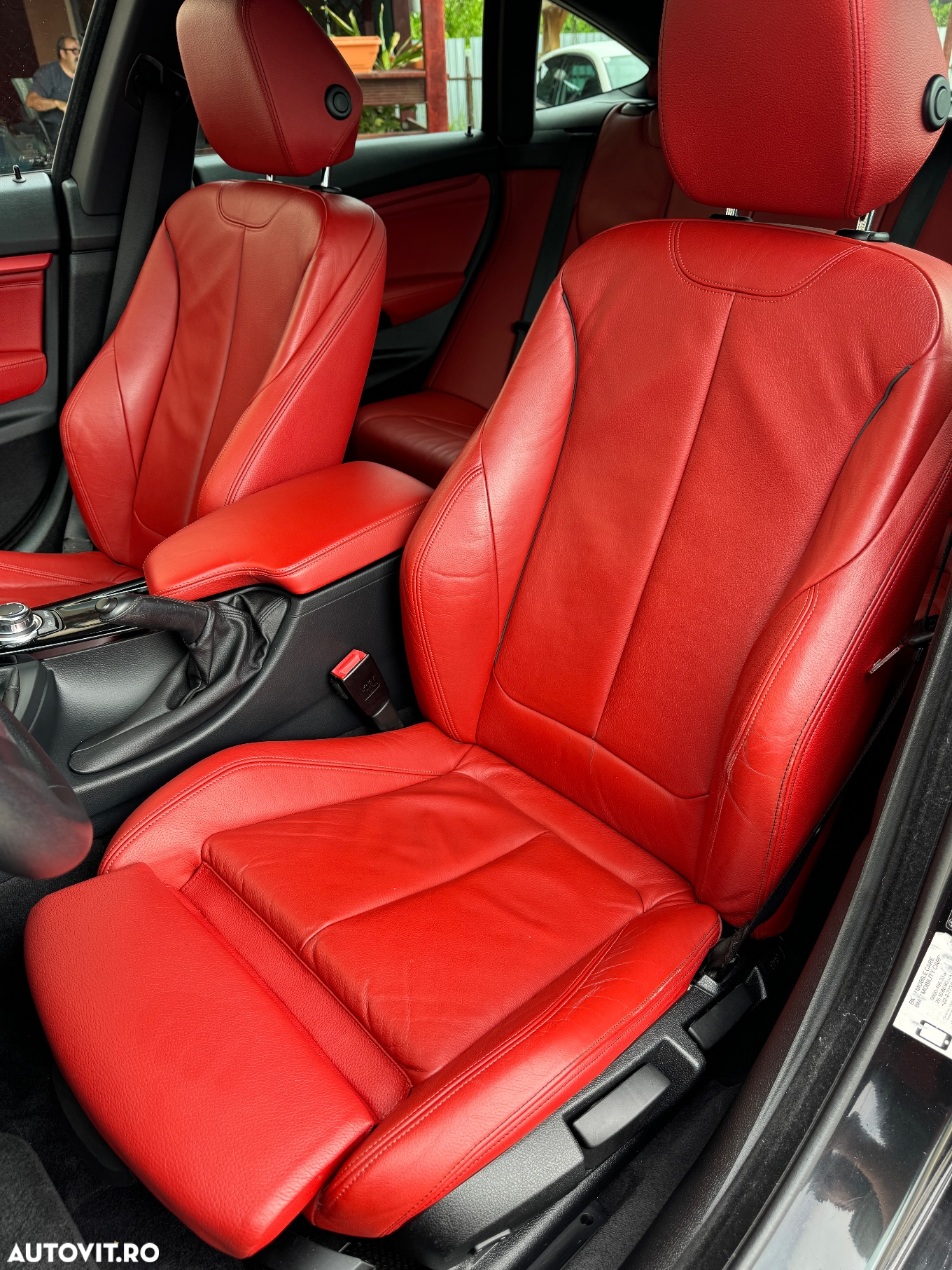 BMW Seria 3 318d Sport Line Shadow - 10