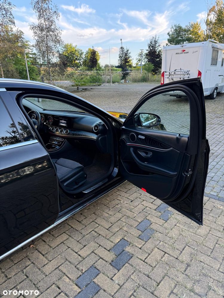 Mercedes-Benz Klasa E 200 9G-TRONIC Avantgarde - 11