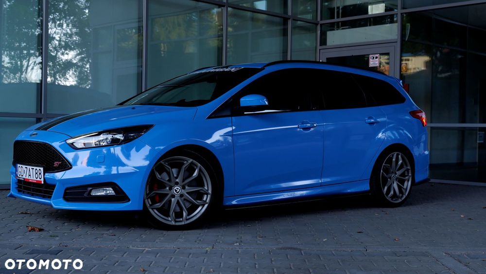 Ford Focus 2.0 TDCi ST PowerShift - 2