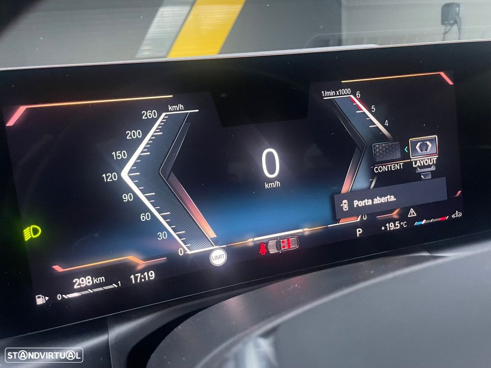 BMW 318 d Touring Auto - 18