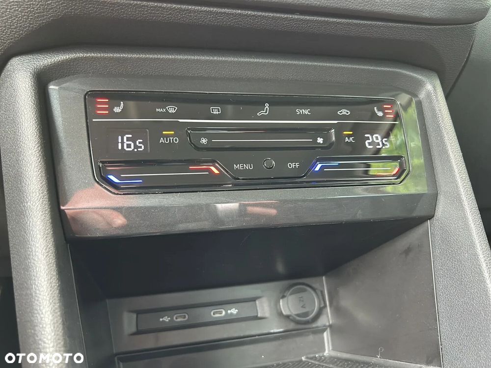 Volkswagen Tiguan 2.0 TDI SCR Elegance DSG - 24