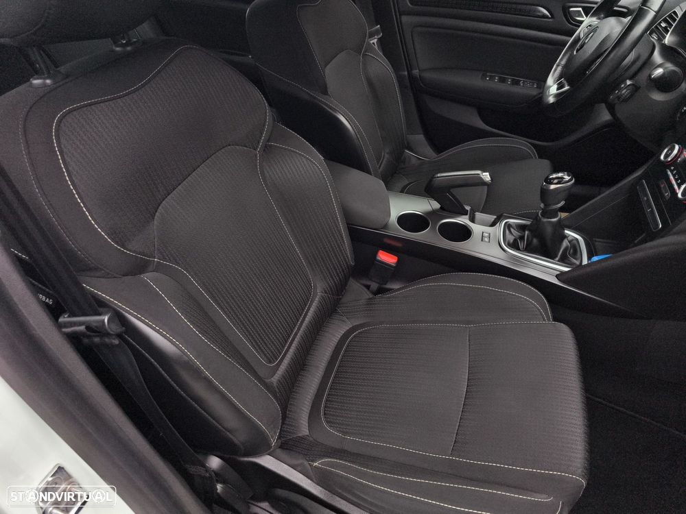 Renault Mégane 1.5 dCi Intens - 16