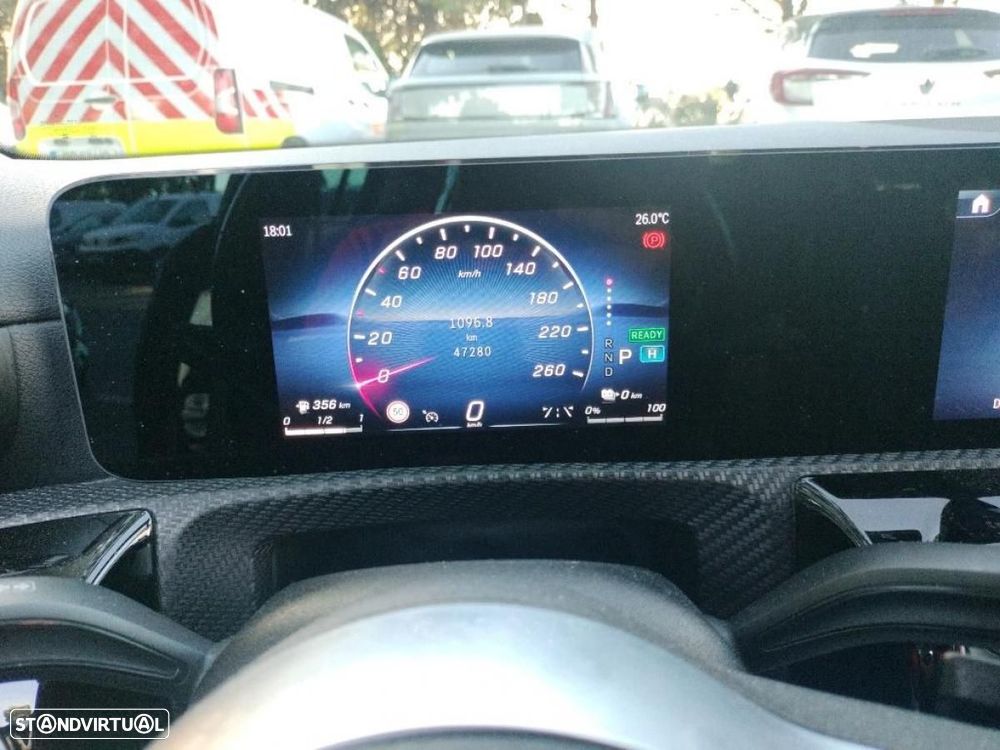 Mercedes-Benz A 250 e - 4