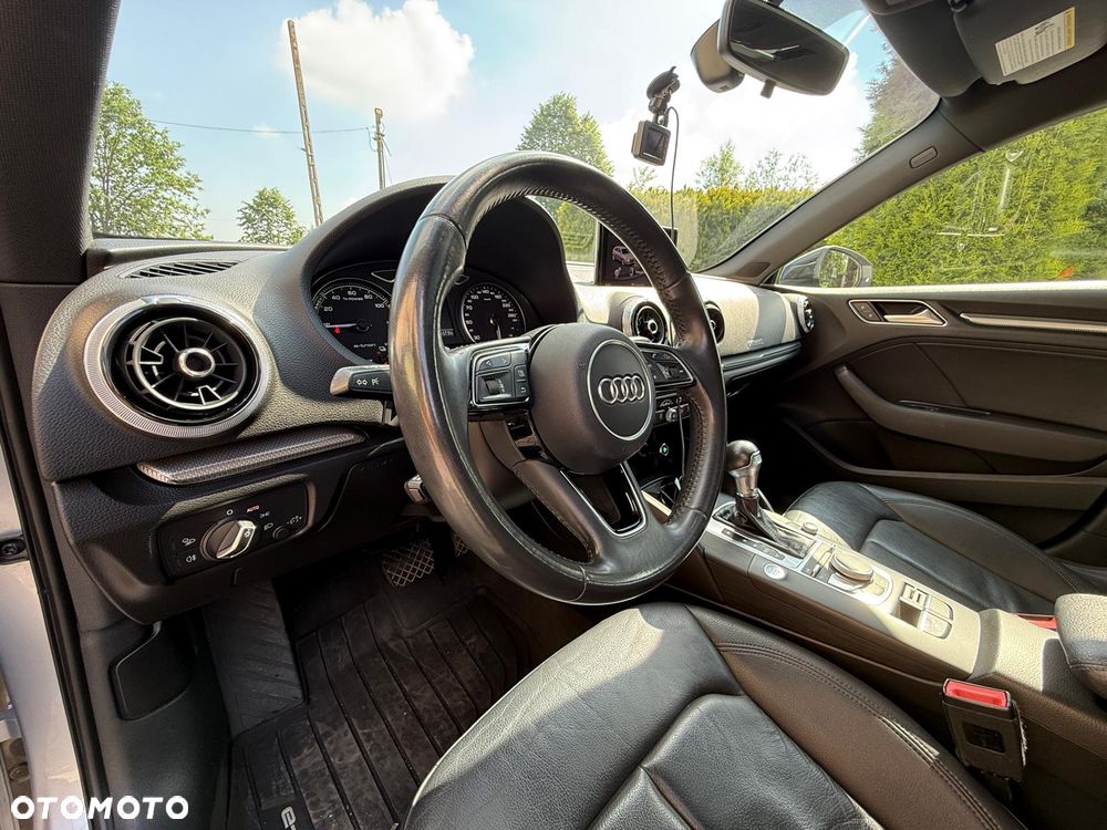 Audi A3 Sportback - 14