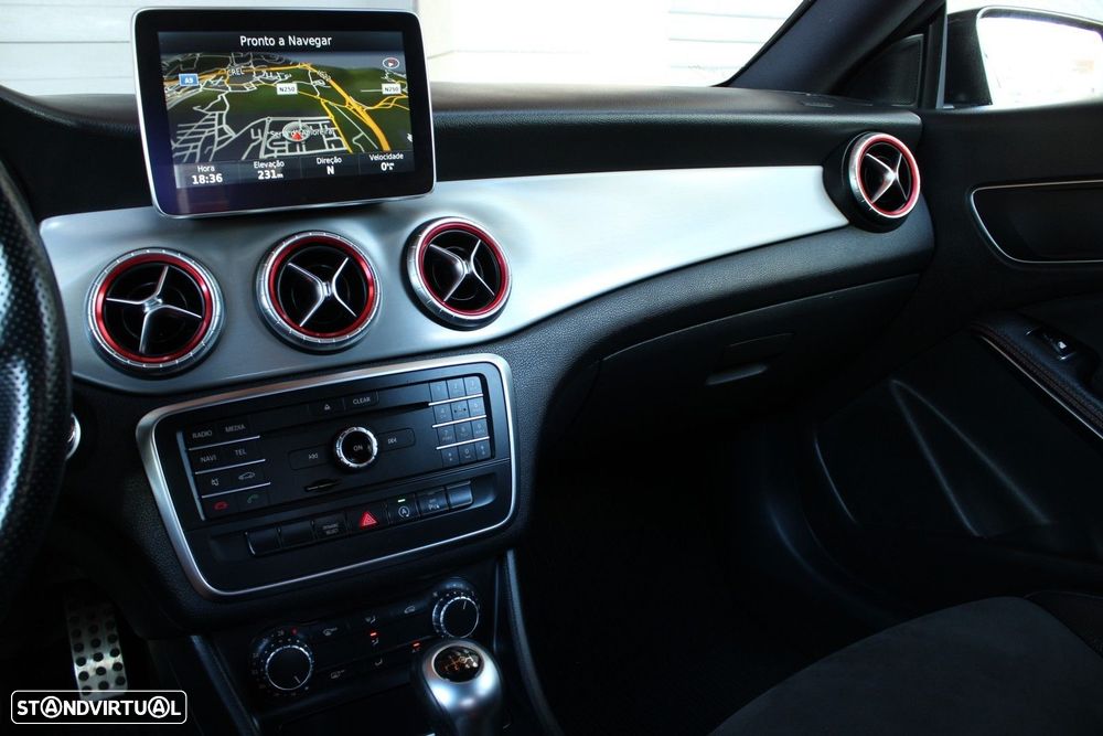 Mercedes-Benz CLA 180 d AMG Line - 24