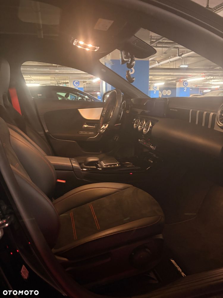 Mercedes-Benz CLA AMG 35 4-Matic 7G-DCT - 25