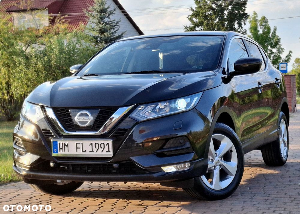 Nissan Qashqai 1.6 DIG-T Tekna - 1