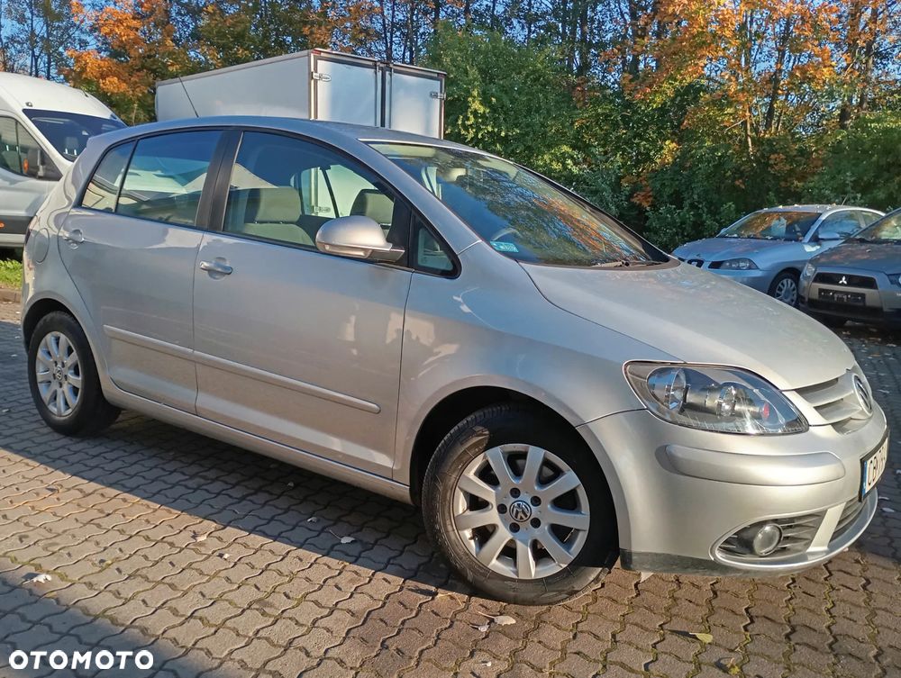 Volkswagen Golf Plus 1.9 TDI Comfortline - 24