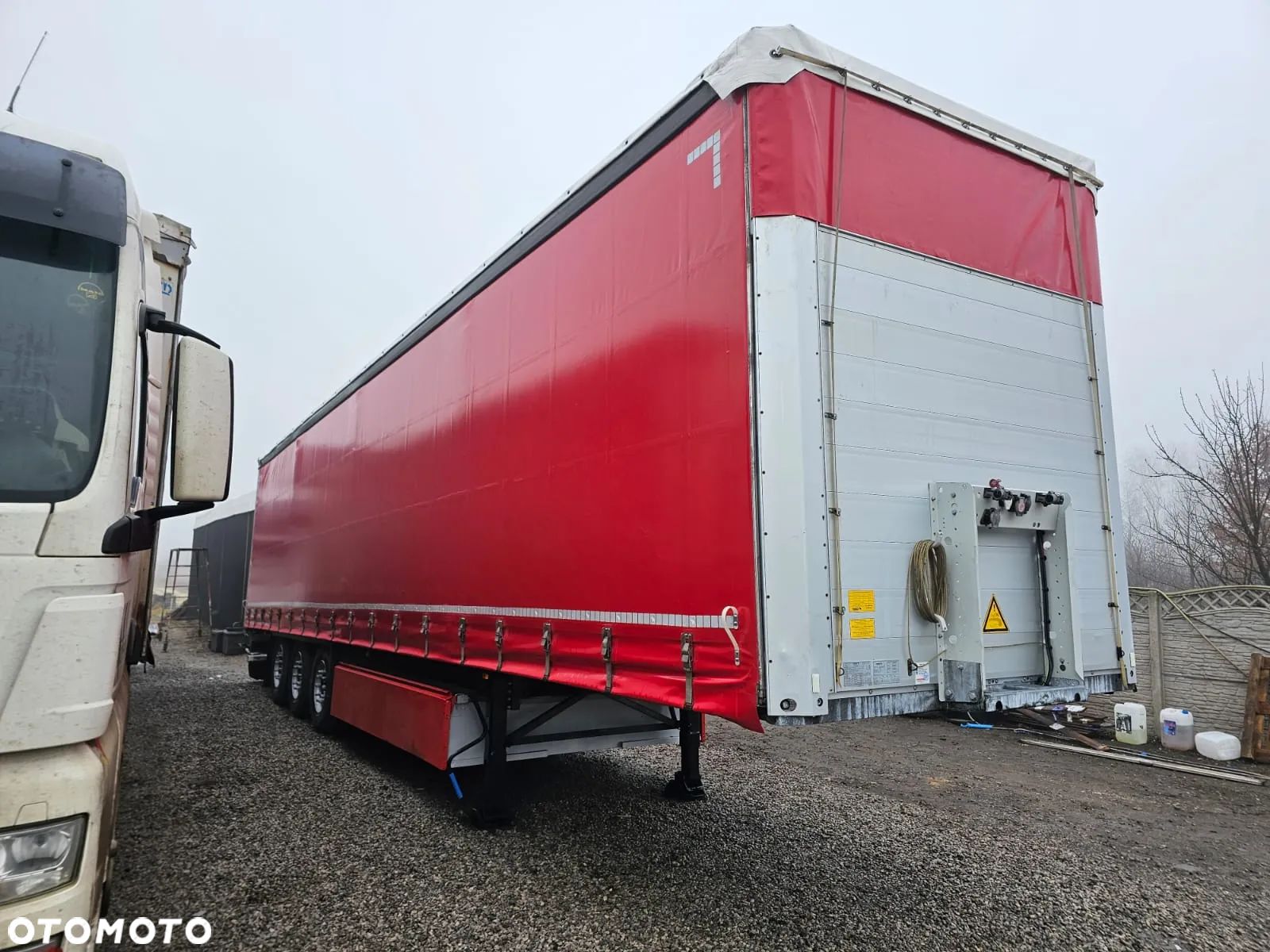 Schmitz Cargobull - 1