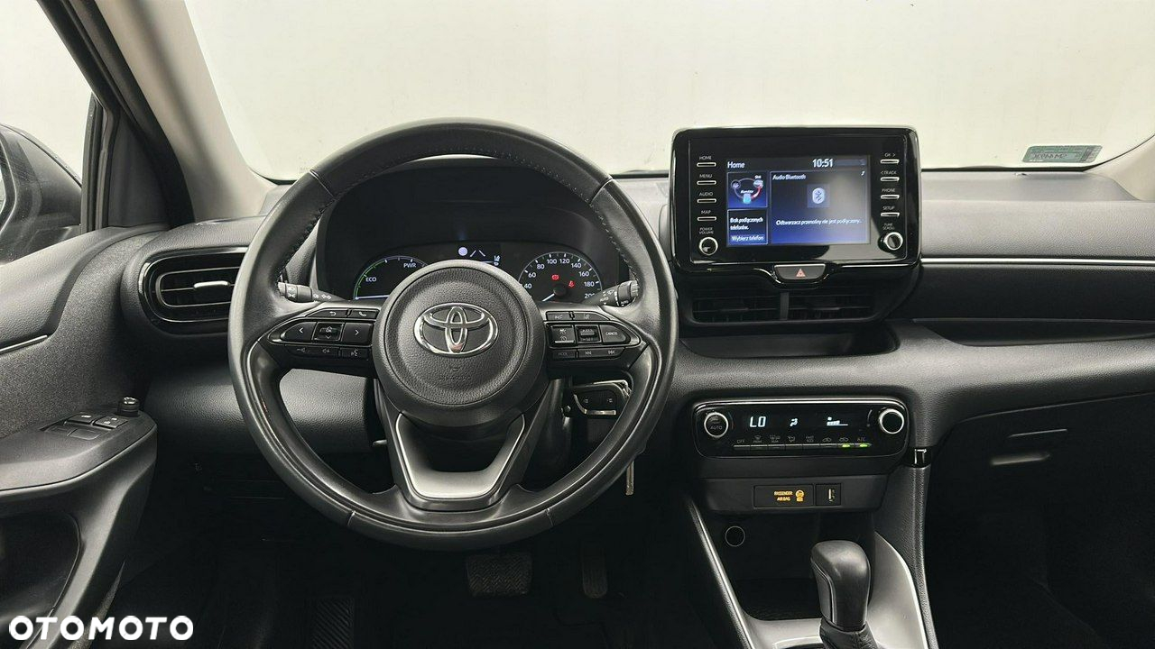 Toyota Yaris - 10