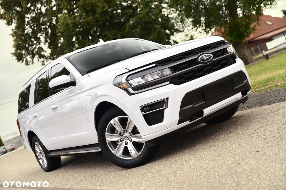 Ford Expedition 2022 photo 3