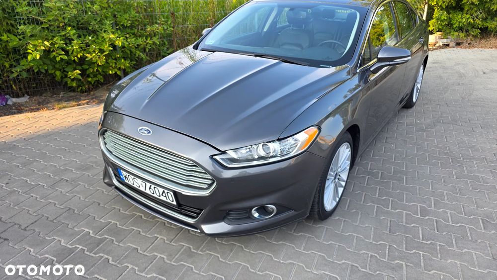 Ford Fusion 2.0 EcoBoost Titanium - 3
