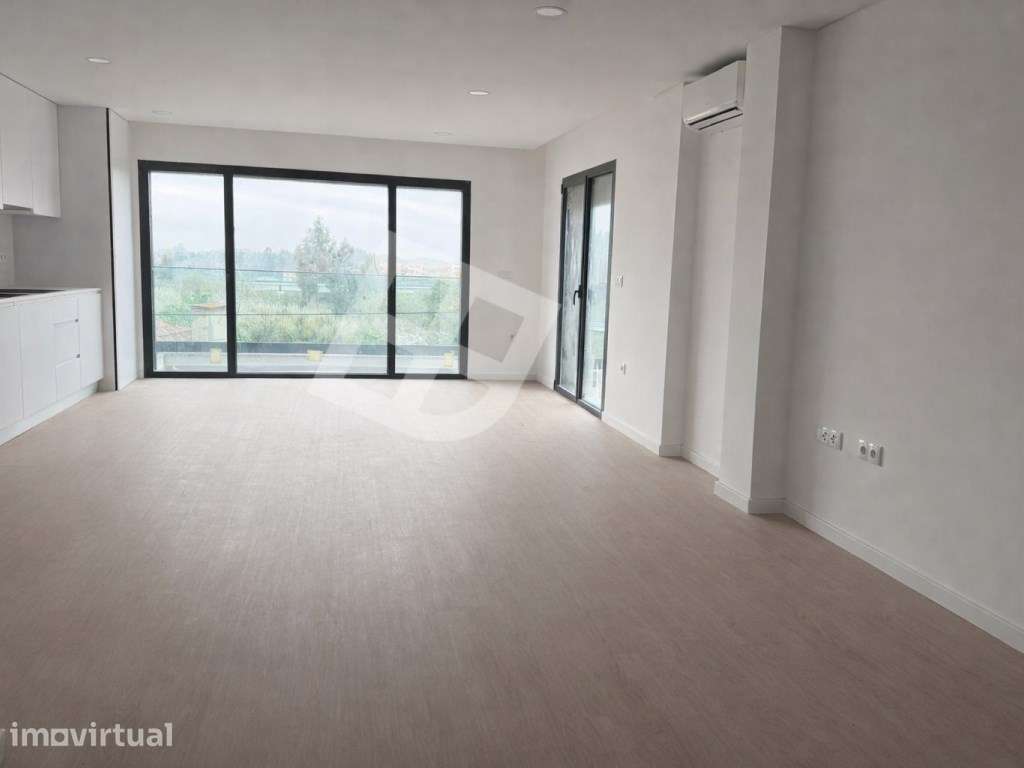 Apartamento T2 Dúplex - amplos terraços - Esgueira - Grande imagem: 3/21