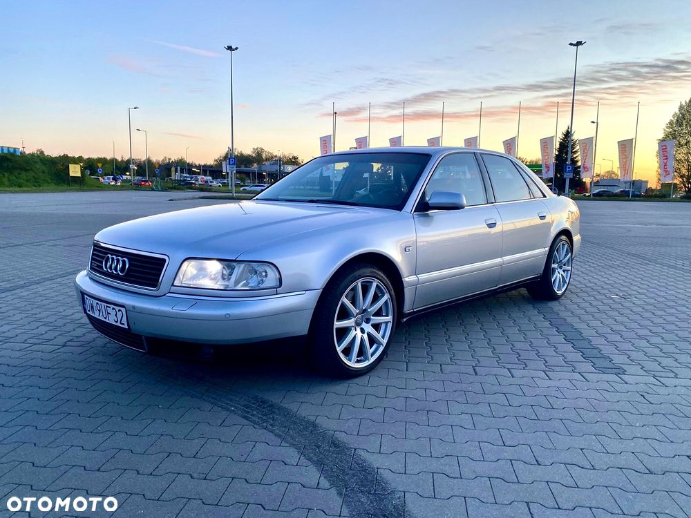 Audi A8 3.7 Quattro Tiptronic - 2