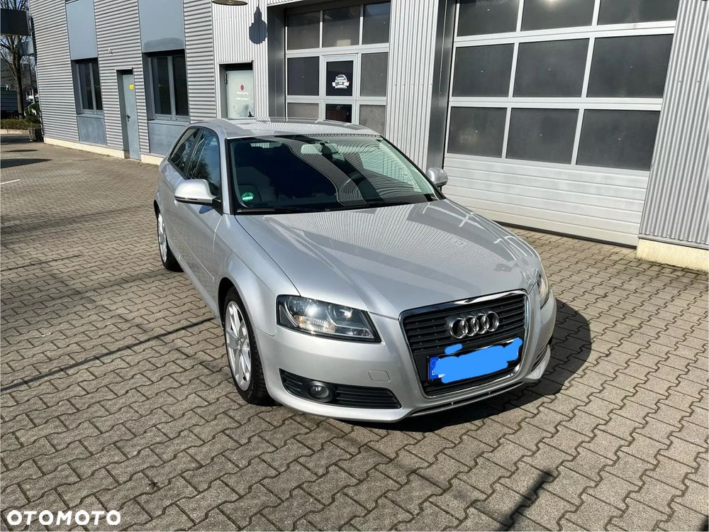 Audi A3 3-drzwiowe 2.0 TDI DPF Ambition - 3