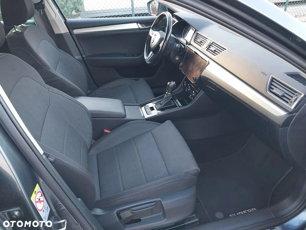 Skoda Superb 2.0 TDI DSG Ambition - 13