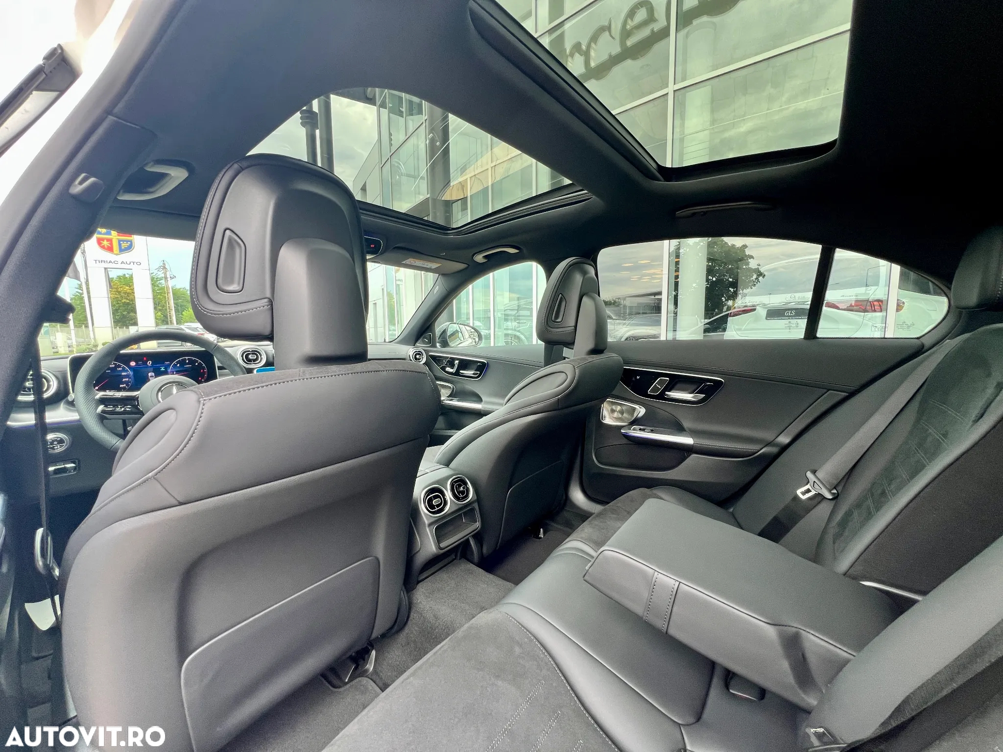 Mercedes-Benz C 300 d MHEV 4MATIC - 14