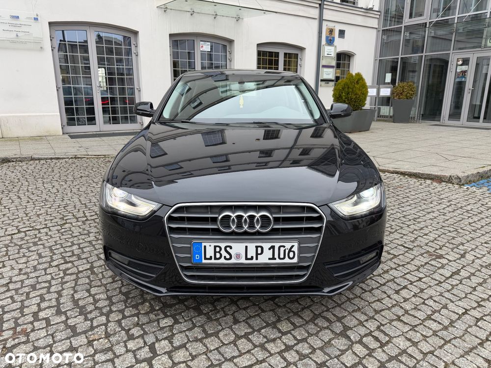 Audi A4 Limousine 1.8 TFSI Ambiente - 30
