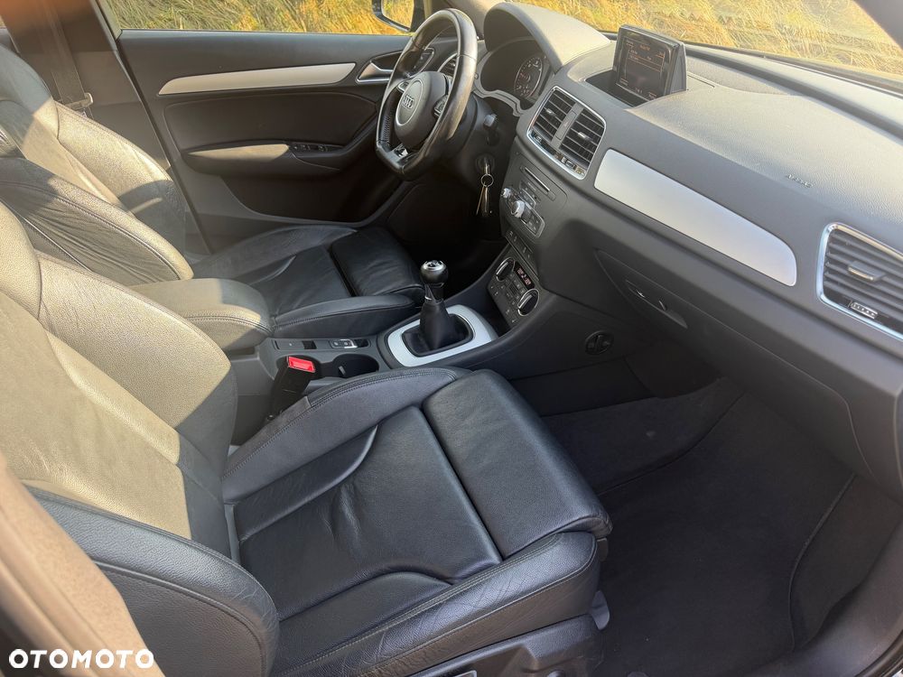 Audi Q3 35 TDI S line - 13