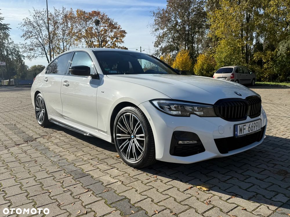 BMW Seria 3 320d xDrive M Sport sport - 1