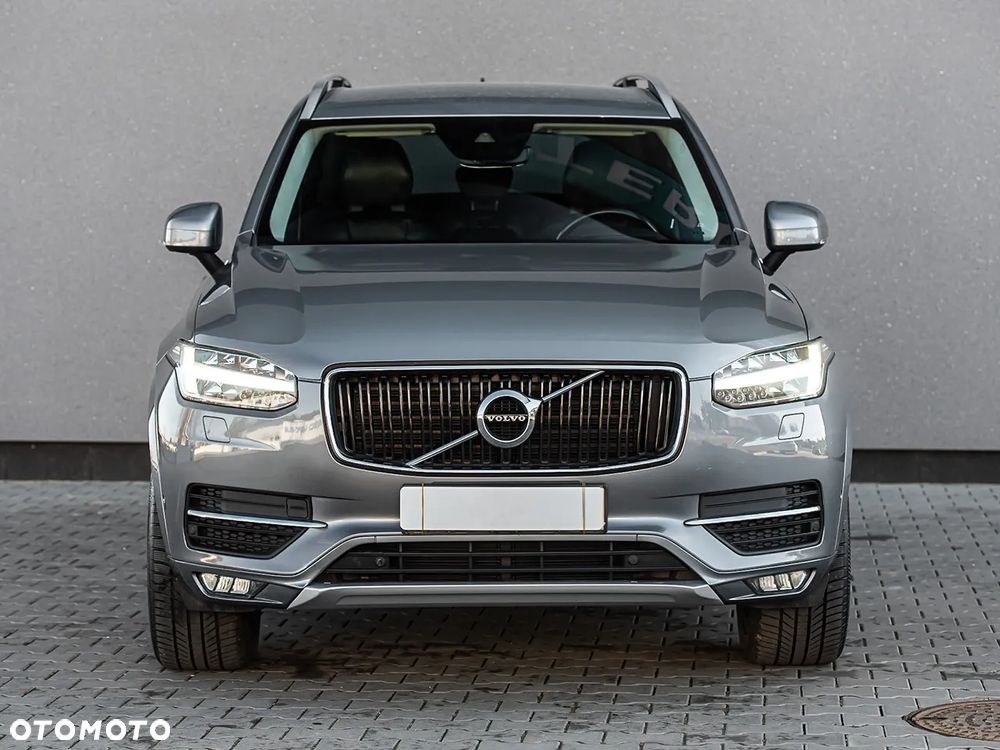 Volvo XC 90 - 4