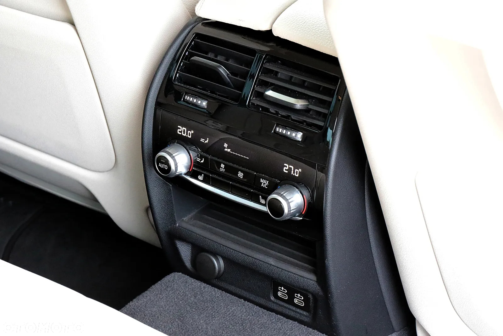 BMW Seria 5 530i GPF Luxury Line - 26