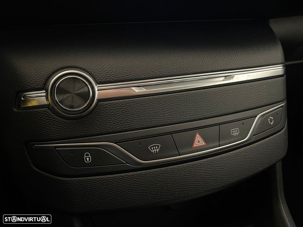 Peugeot 308 1.5 BlueHDi Active - 23