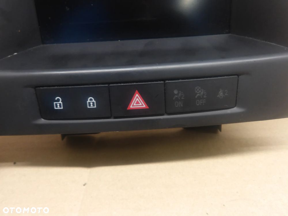 OPEL ASTRA IV J 1.6CDTI EKRAN WYŚWIETLACZ RADIA NAWIGACJI PANEL ŚWIATEŁ AWARYJNYCH 95247248 - 9