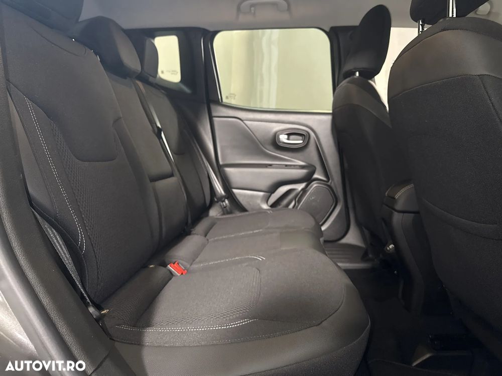 Jeep Renegade 1.3T 4xe AT6 PHEV Limited - 13