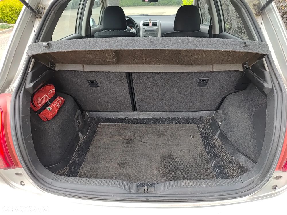 Toyota Auris 1.4 D-4D Luna MM - 16