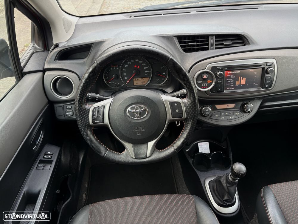 Toyota Yaris 1.33 VVT-i Sport +P.Techno +P.Plus+P.Luxury - 21