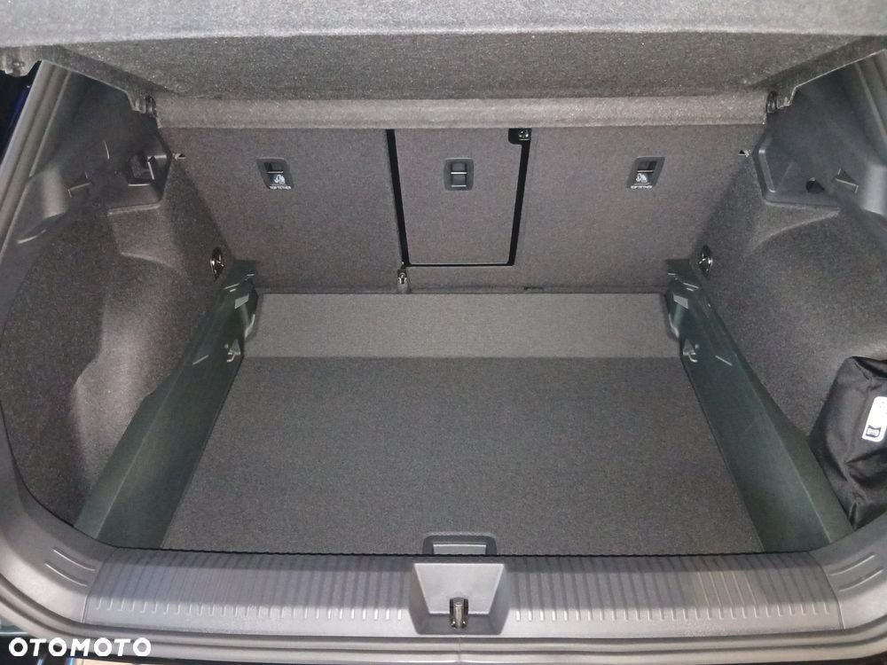 Volkswagen T-Roc 1.5 eTSI Style DSG - 23
