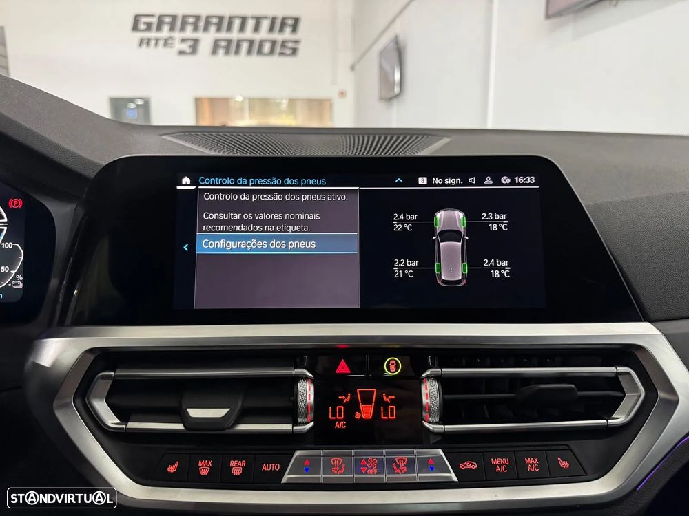 BMW 330 e Touring Pack M Auto - 30