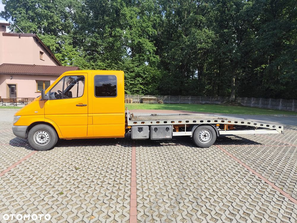 Mercedes-Benz SPRINTER 313 - 6