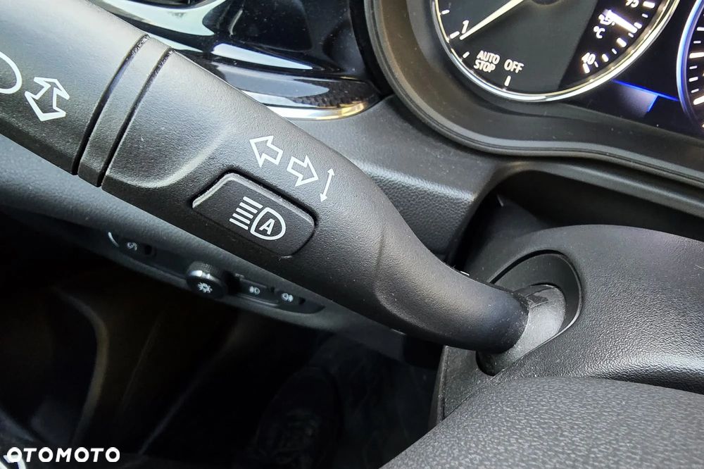 Opel Insignia 2.0 CDTI Business Elegance S&S - 39