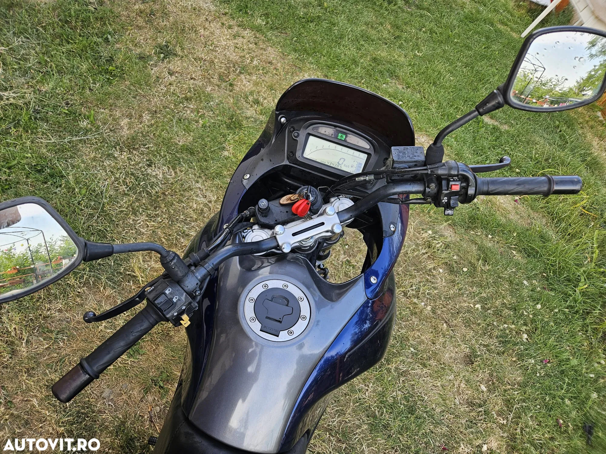 Suzuki XF 650 Freewind - 7