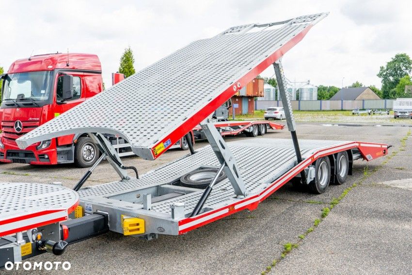 Mercedes-Benz Actros - 13