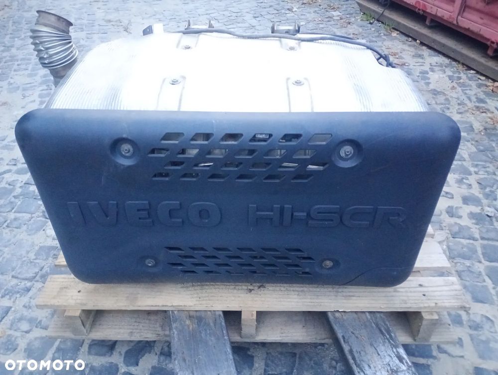 IVECO EUROCARGO EURO 6 VI SCR katalizator DPF - 2