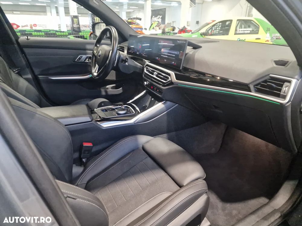 BMW Seria 3 320d Touring Aut. Sport Line - 25