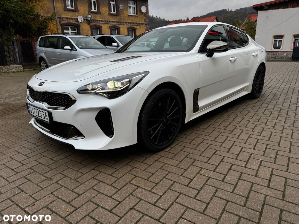 Kia Stinger 3.3 T-GDI V6 GT AWD - 1