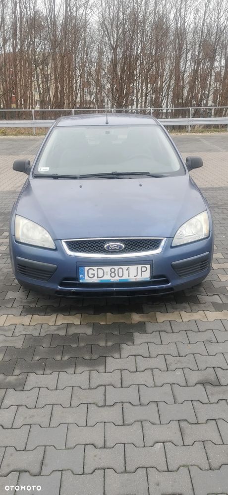 Ford Focus 1.6 16V Style - 8