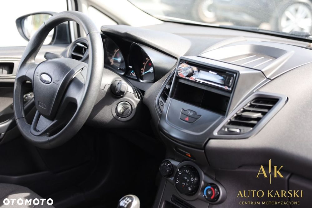 Ford Fiesta - 21