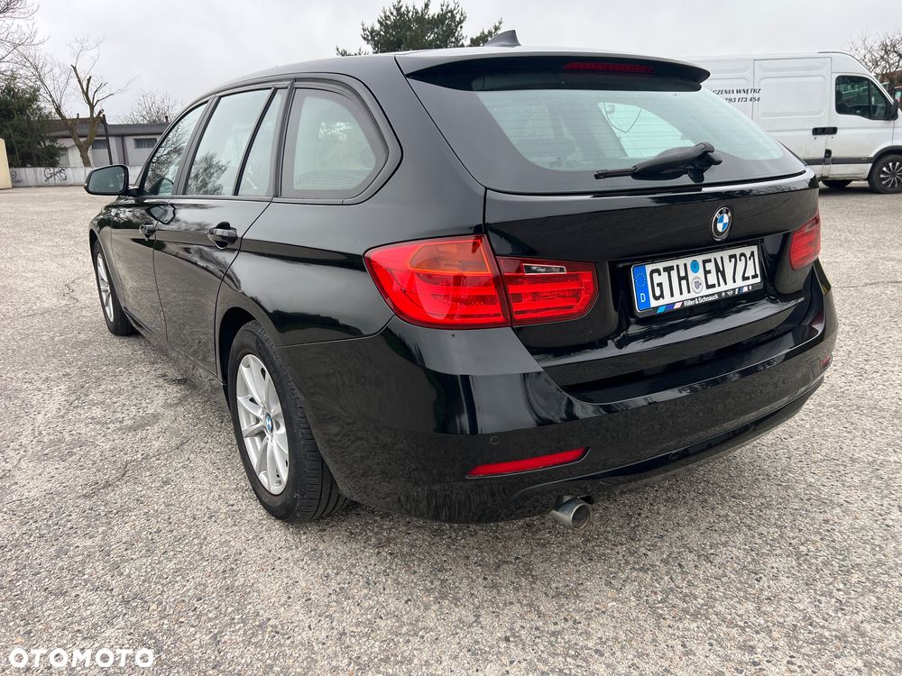 BMW Seria 3 316d - 16